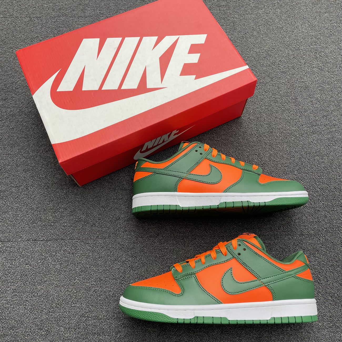 Nike Dunk Low Miami Hurricanes Dd1391 300 (7) - newkick.app